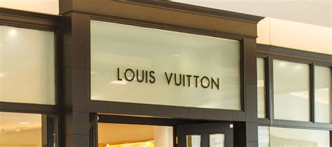 louis vuitton bay street|louis vuitton outlet near me.